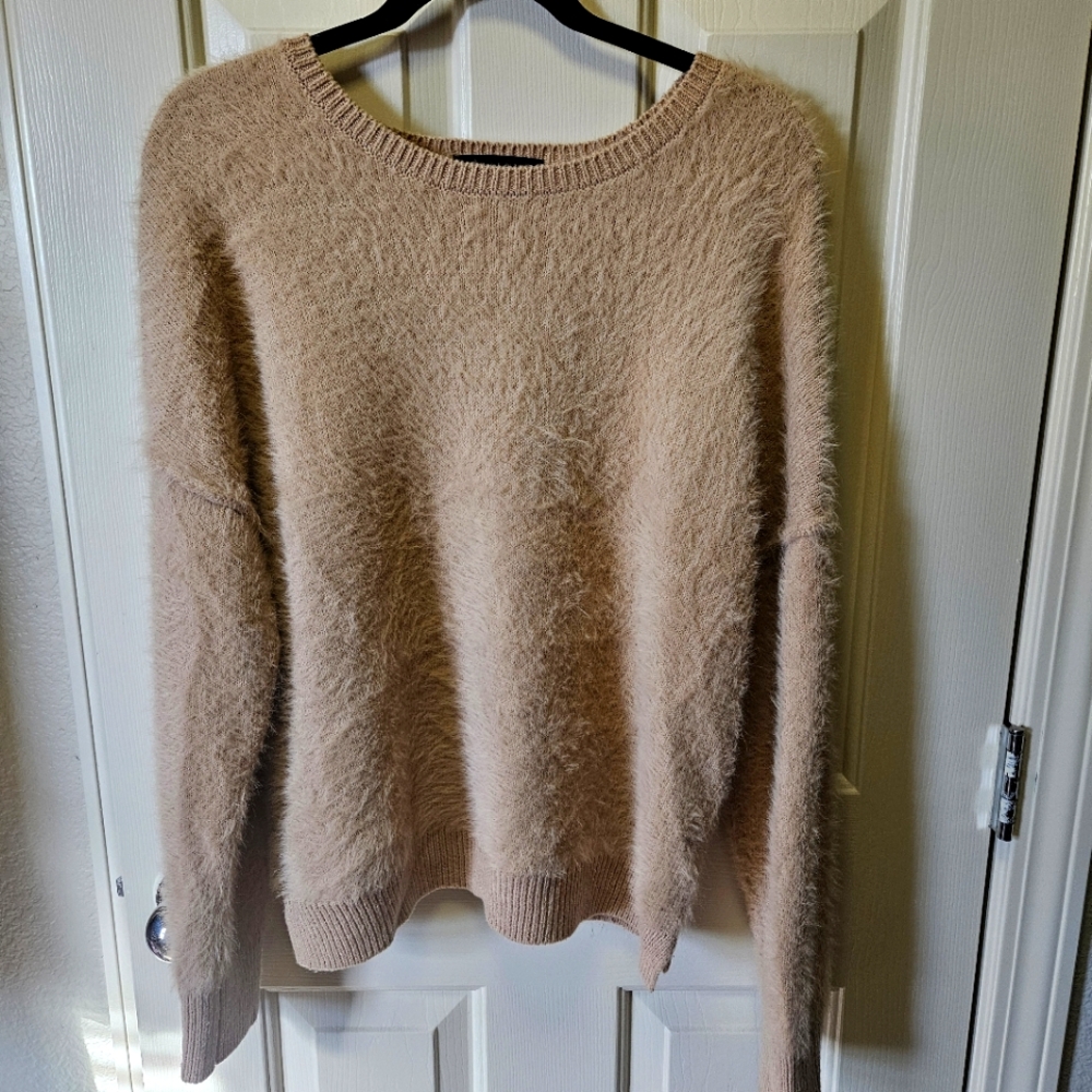 SANCTUARY Womens Fluff It Up Sweater Size small Tan Fuzzy